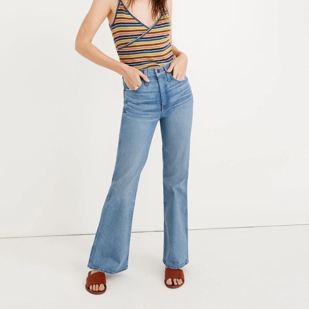 Madewell Retro Flare Jeans in Norwich Wash